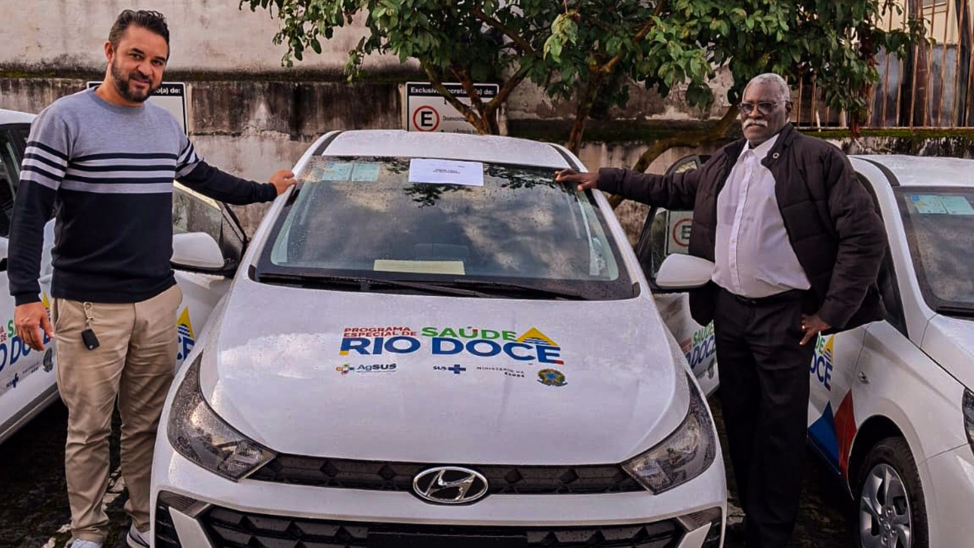 Rio Doce, Santa Cruz do Escalvado e Chopotó recebem veículos para a saúde